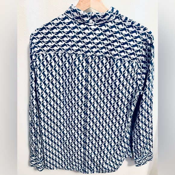 J.Crew Seahorse Print Shirt in size 12 linen indigo navy preppy Jenna Lyons - Picture 2 of 7